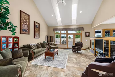 18602 Paulson Street SW, Rochester, WA 98579 - Photo 11