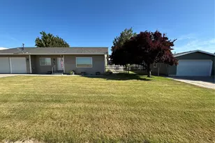 298 Rd 19 NW, Soap Lake, WA 98851 - Photo 3