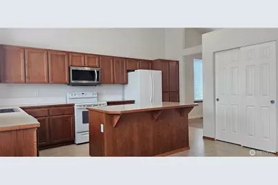 9131 Thea Rose Drive SE, Yelm, WA 98597 - Photo 11