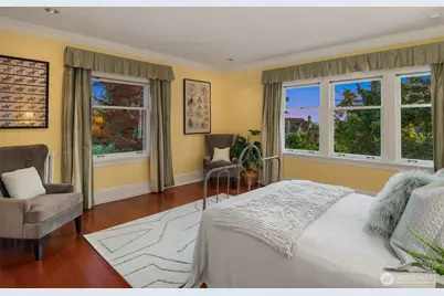 1617 Federal Avenue E, Seattle, WA 98102 - Photo 15