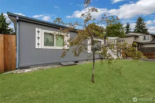 213 169th St E, Spanaway, WA 98387 - Photo 3