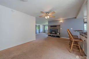 5735 NE 8th St, Renton, WA 98059 - Photo 21