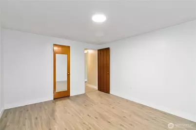 546 4th Avenue SW, Castle Rock, WA 98611 - Photo 9