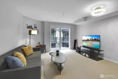 425 Vine Street #614, Seattle, WA 98121 - Photo 5