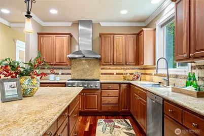 15025 SE 43rd Street, Bellevue, WA 98006 - Photo 13