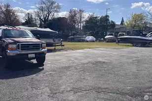 9050 Seward Park Ave S, Seattle, WA 98118 - Photo 25