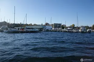 9050 Seward Park Ave S, Seattle, WA 98118 - Photo 13