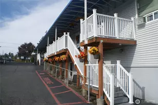 9050 Seward Park Ave S, Seattle, WA 98118 - Photo 33