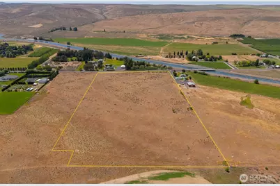 18125 NW Road B, Ephrata, WA 98823 - Photo 1