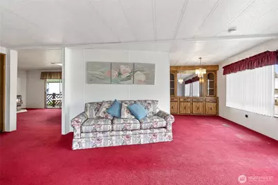 7508 47th Avenue NE #20, Marysville, WA 98270 - Photo 9