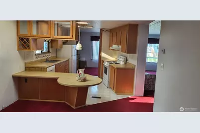 7508 47th Avenue NE #20, Marysville, WA 98270 - Photo 13