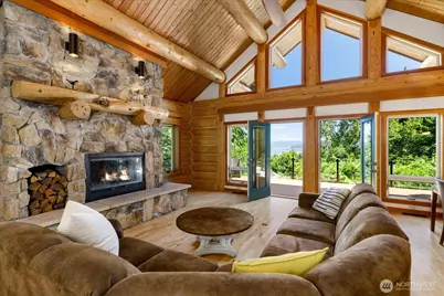 11724 Hummingbird Lane, Anacortes, WA 98221 - Photo 9