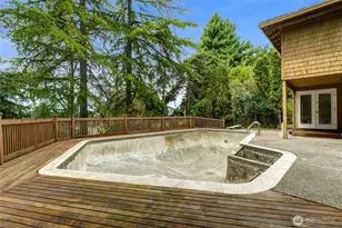 2305 88th Ave NE, Clyde Hill, WA 98004 - Photo 5