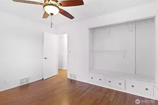 1521 Lake Ave S, Renton, WA 98055 - Photo 17