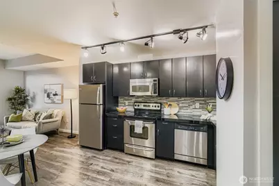 103 Bellevue Avenue E #102, Seattle, WA 98102 - Photo 5