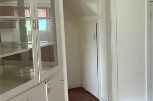 1019 Duryea St, Raymond, WA 98577 - Photo 9