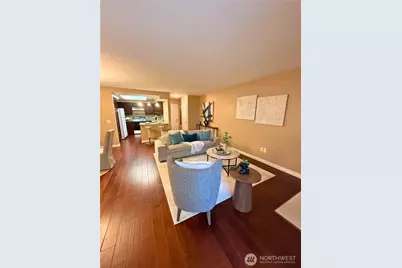 7600 SE 29th St #501, Mercer Island, WA 98040 - Photo 5