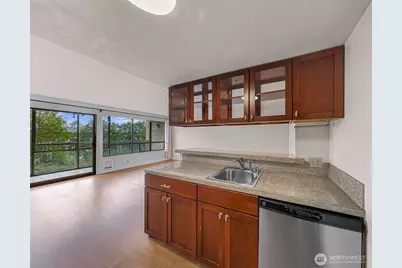 414 Boulevard #105, Bellingham, WA 98225 - Photo 17