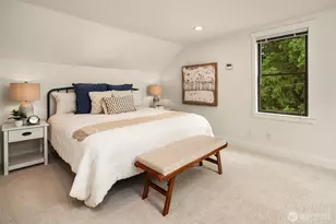 19623 NE 116th St, Redmond, WA 98053 - Photo 13