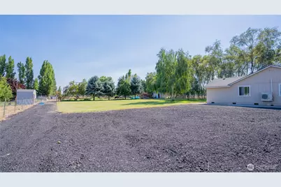 7887 Dahl Road NE, Moses Lake, WA 98837 - Photo 13
