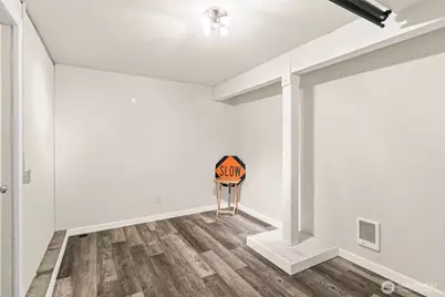 2520 Cascade Place W #2520, University Place, WA 98466 - Photo 27