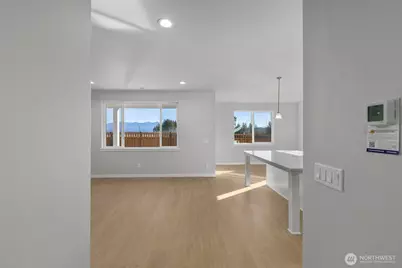 20334 146th Street Ct E #703, Bonney Lake, WA 98391 - Photo 5