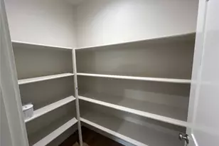 527 S Dorsing St, Moses Lake, WA 98837 - Photo 3