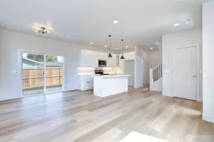 442 Washington St, Woodland, WA 98674 - Photo 11