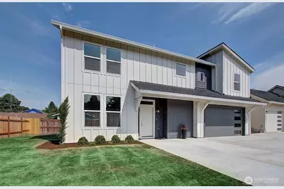 442 Washington Street, Woodland, WA 98674 - Photo 3