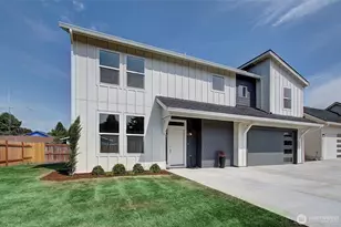 442 Washington St, Woodland, WA 98674 - Photo 3