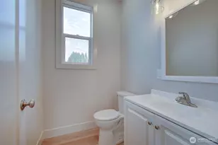 442 Washington St, Woodland, WA 98674 - Photo 13