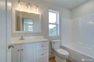 442 Washington St, Woodland, WA 98674 - Photo 27