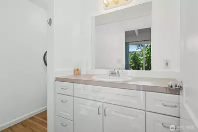 920 2nd Avenue SE, Issaquah, WA 98027 - Photo 11