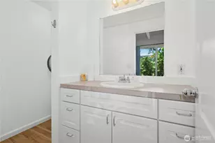 920 2nd Ave SE, Issaquah, WA 98027 - Photo 11