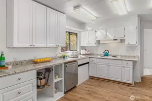 10019 215th Pl SE, Snohomish, WA 98296 - Photo 7