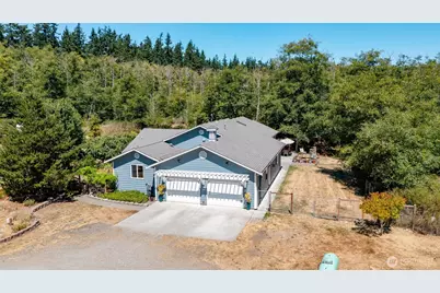 421 Coddington Road, Coupeville, WA 98239 - Photo 3