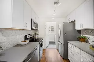 710 Kirkland Cir, Kirkland, WA 98033 - Photo 7