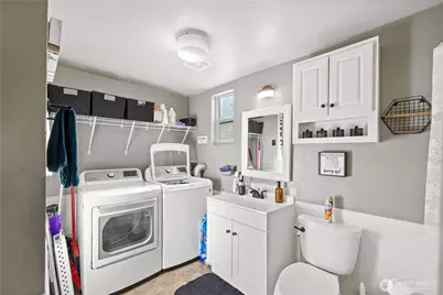 206 S Baker Street, Mount Vernon, WA 98273 - Photo 17