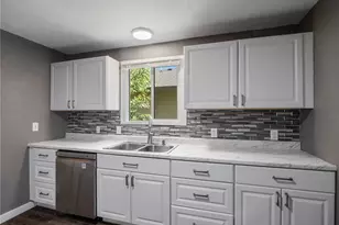 354 SW 10th St, Chehalis, WA 98532 - Photo 13