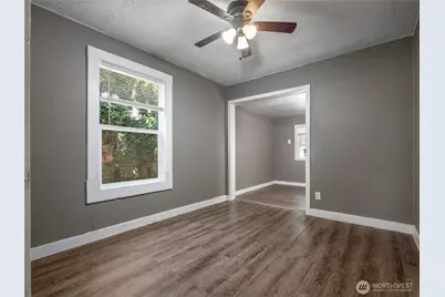 354 SW 10th Street, Chehalis, WA 98532 - Photo 7