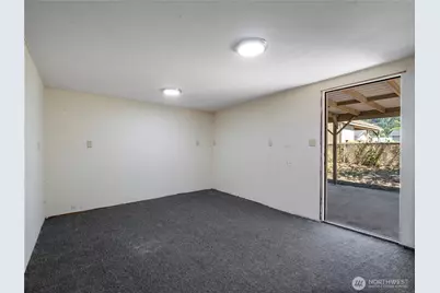 354 SW 10th Street, Chehalis, WA 98532 - Photo 17