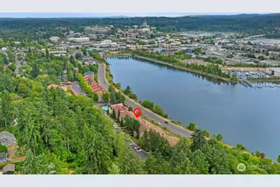 920 East Bay Drive NE #3C302, Olympia, WA 98506 - Photo 3