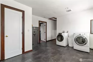 226 SW Lewis St, Chehalis, WA 98532 - Photo 25