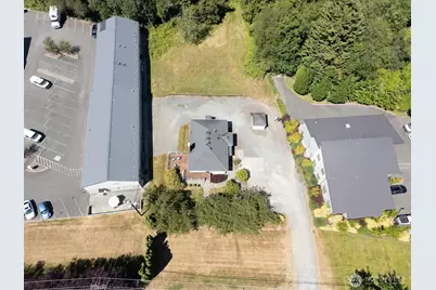 10516 E Riverside Drive, Bothell, WA 98011 - Photo 29