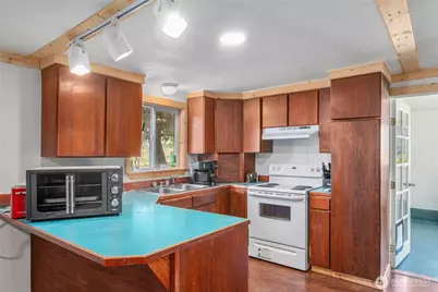 750 4th Street, Chelan, WA 98817 - Photo 11