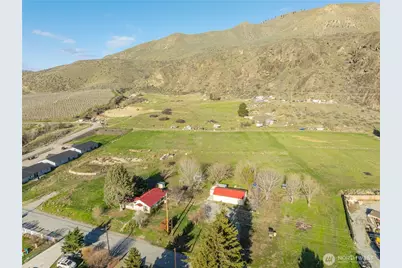 750 4th Street, Chelan, WA 98817 - Photo 29