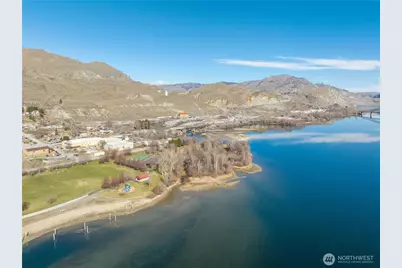 750 4th Street, Chelan, WA 98817 - Photo 35