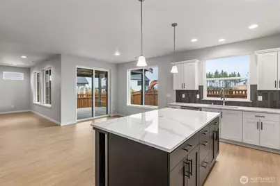 20328 146th Street Ct E #704, Bonney Lake, WA 98391 - Photo 13