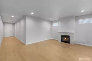 20328 146th St Ct E, Bonney Lake, WA 98391 - Photo 9