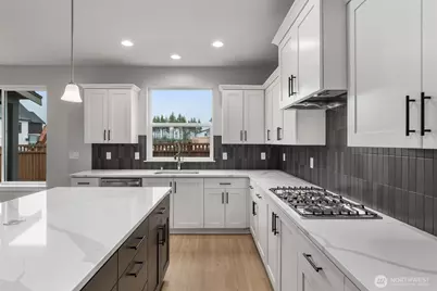 20328 146th Street Ct E #704, Bonney Lake, WA 98391 - Photo 19